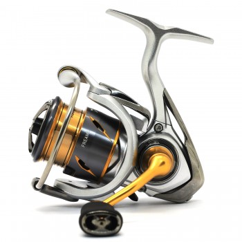 Котушка Daiwa 21 Freams FC LT 1000S